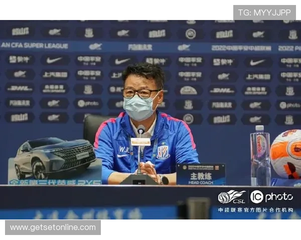 申花中场控场能力不足，体系设计与球员适配性面临考验